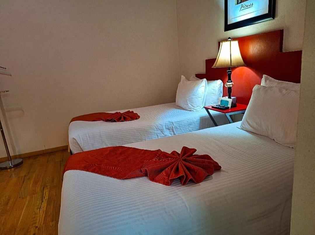 Hotel Del Capitan De Puebla, Departamentos Extérieur photo